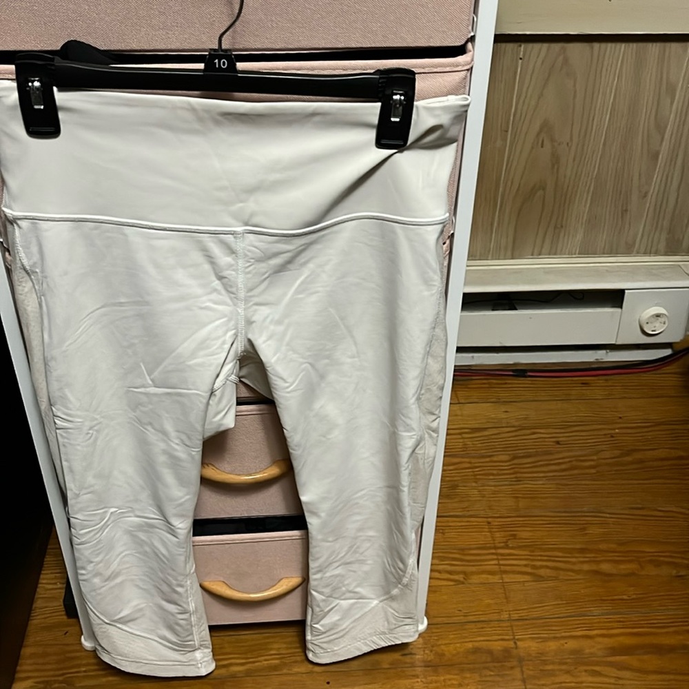 lululemon athletica White Cropped Leggings